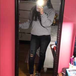 Black American Eagle ripped jeans